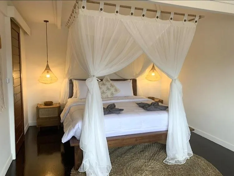 Villa Valari - Seminyak Legian - 5 Bedrooms