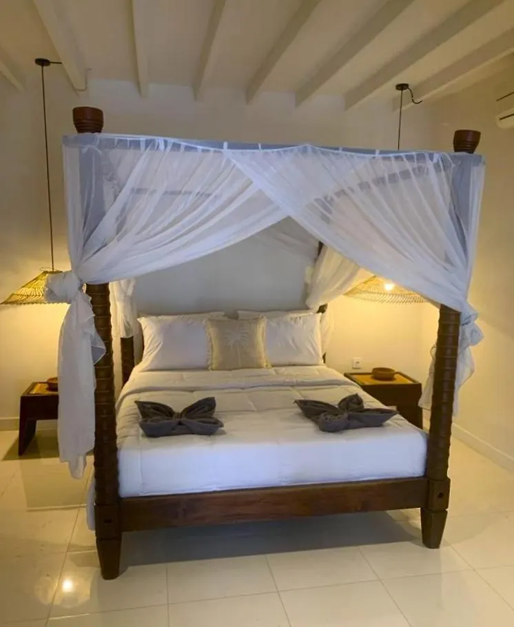 Villa Valari - Seminyak Legian - 5 Bedrooms