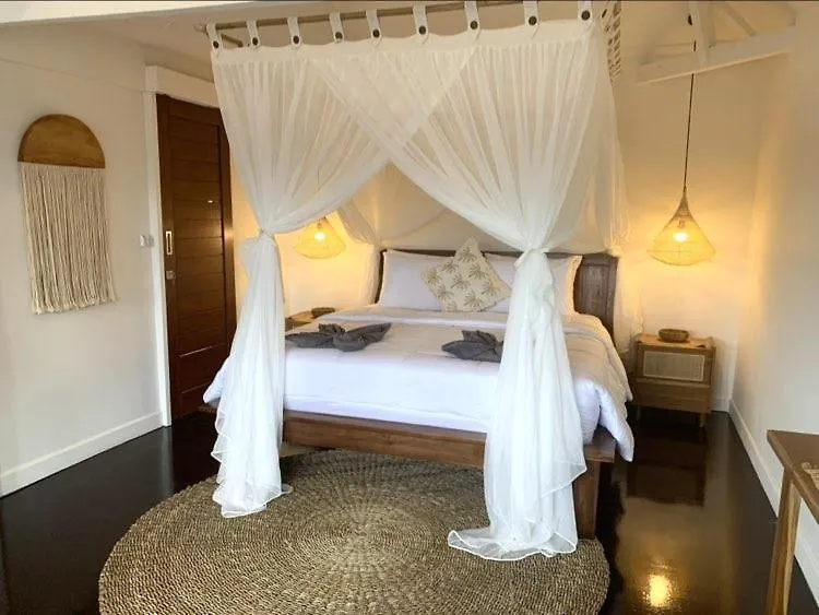 Villa Valari - Seminyak Legian - 5 Bedrooms