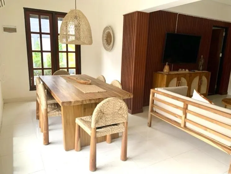 Villa Valari - Seminyak Legian - 5 Bedrooms